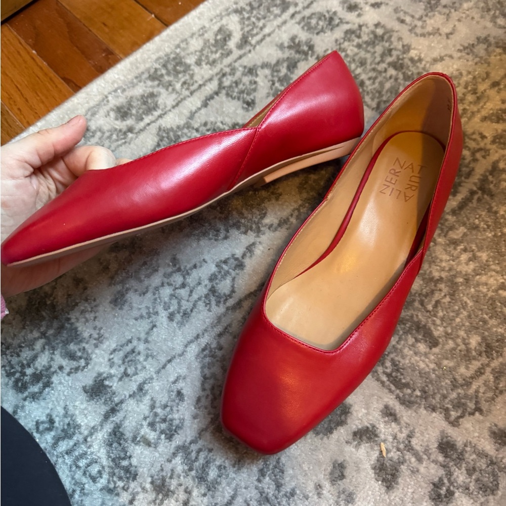 NWOB Naturalizer Red Square-Toe Women's Shoes sz 8 - Picture 2 of 5